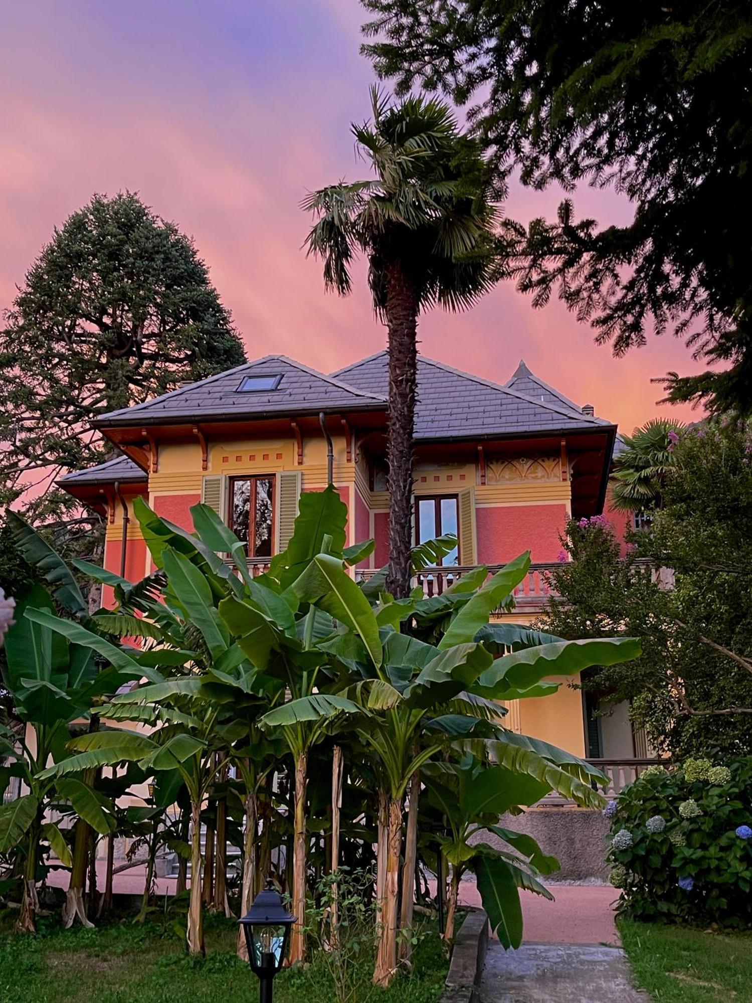 Villa Del Castanar Maccagno Exterior foto